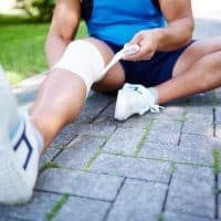 Prévenir et traiter les blessures classiques du pied dans le sport