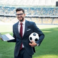 Comment améliorer son approche du management dans le football ?