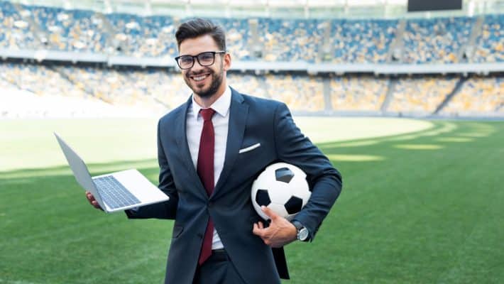 Comment améliorer son approche du management dans le football ?